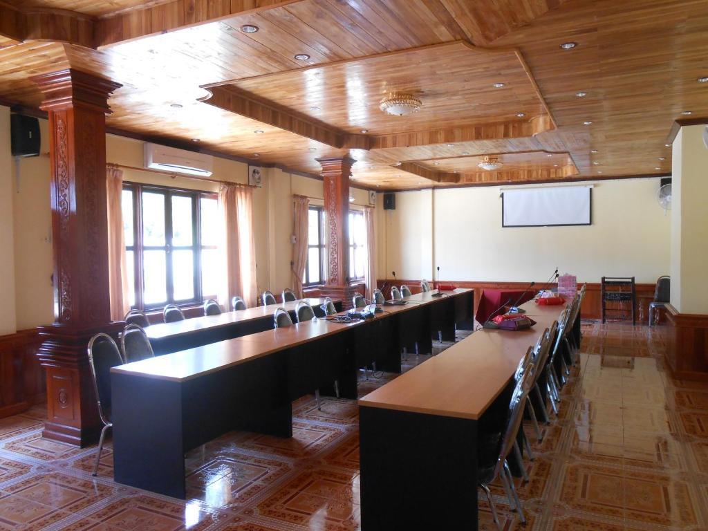 Khampaseuth Hotel Vang Vieng Eksteriør billede