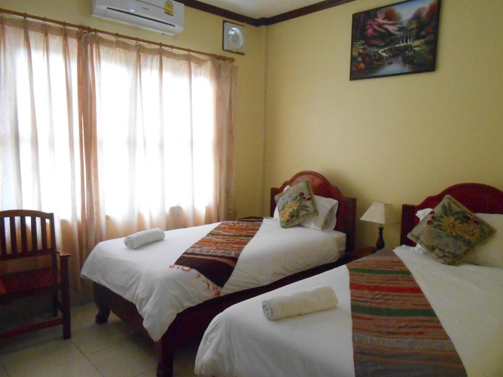 Khampaseuth Hotel Vang Vieng Værelse billede